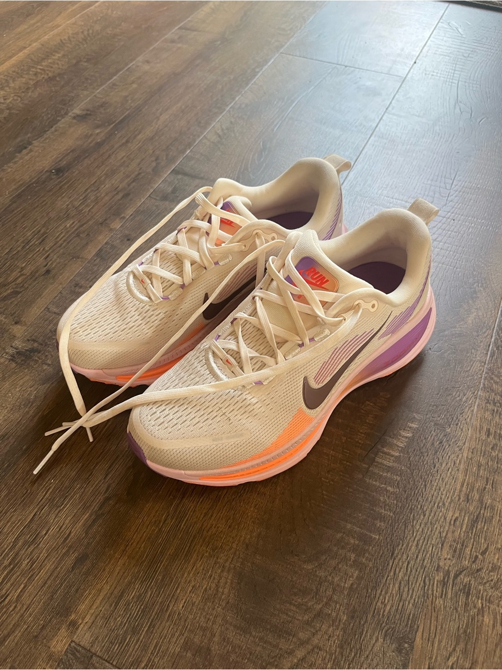 Nike Volmero 18 Sneakers